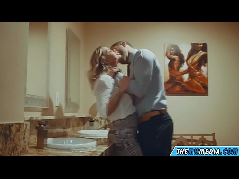 ❤️ Ina whakawaia koe e te kakaho tetona i roto i te wharepaku whanui ❤  Sex i a matou mi.kassa-standupbar.ru